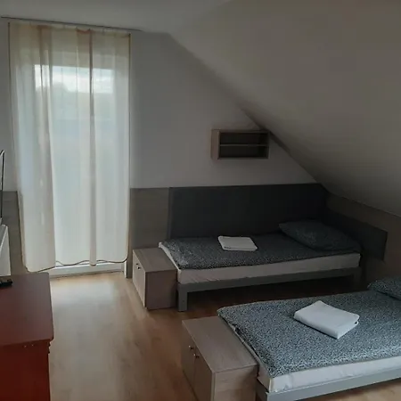 Bed & Breakfast Tasarz Osrodek Wczasowy