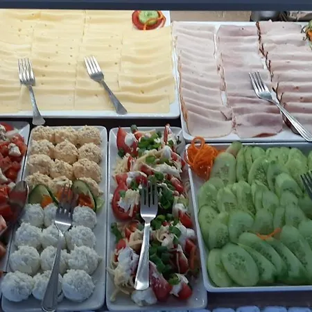 Tasarz Osrodek Wczasowy 3* Rewal