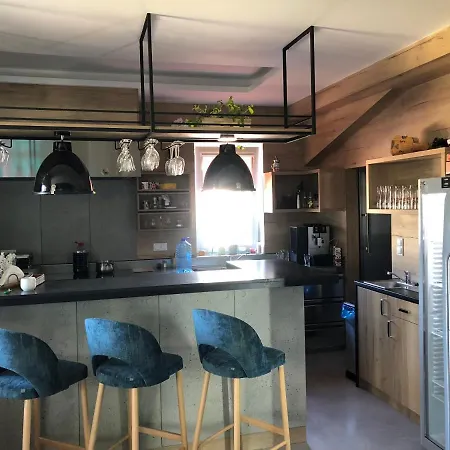 Alojamento de Acomodação e Pequeno-almoço Tasarz Osrodek Wczasowy