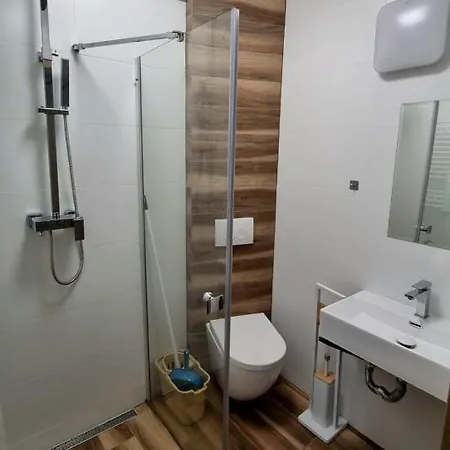 Tasarz Osrodek Wczasowy Bed & Breakfast Rewal