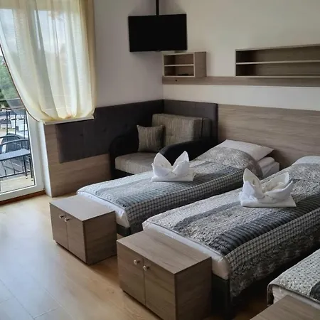 Tasarz Osrodek Wczasowy Bed & Breakfast 3*