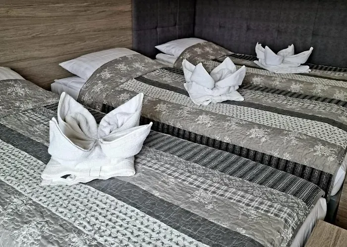 Tasarz Osrodek Wczasowy 3* 레왈